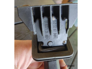 Ручка стеклоочистителей 01837121 Volvo S70 V70 V70 XC