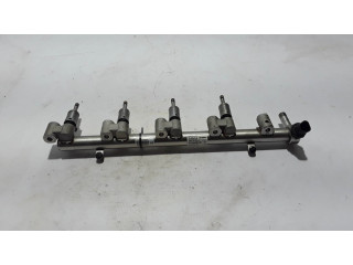 Топливная рампа BB5E9F797BC Volvo XC60 2.0