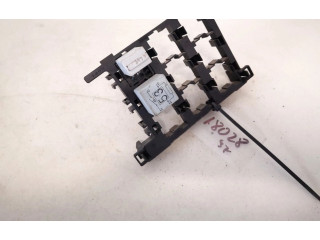 Блок предохранителей  1t1937503a, 1T1937503A   Volkswagen Touran I    