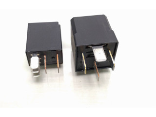 Блок предохранителей  6G9T14K131AB, 6g9t14c507ab   Volvo V70    