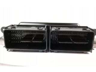 Блок управления двигателя 32203481   Volvo XC60