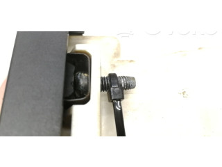 Řídící jednotka 8A0820043F, 5HB00650001 Audi Coupe 1995