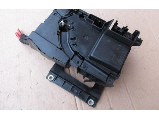 Pojistková skříňka Audi Q7 4L 2010