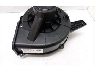 Вентилятор печки       Audi A1