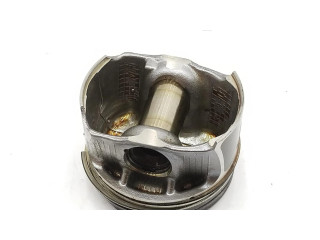 Поршень с шатуном 120106320R Dacia Sandero для бензинового двигателя 0.9