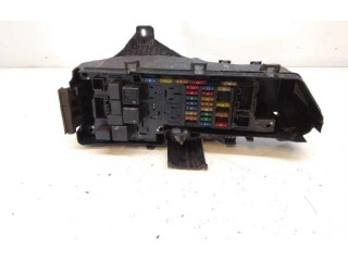 Блок предохранителей 8678449   Volvo XC90    