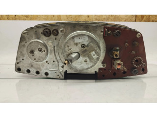 Панель приборов 0105425906, 1235425601   Mercedes-Benz 200 300 W123       