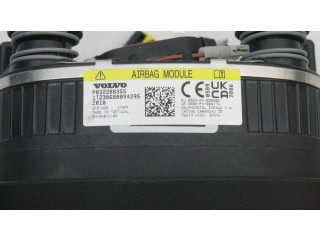 Подушка безопасности водителя P032288355 Volvo XC40