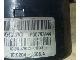Блок АБС P30793444, 10020405084   Volvo  XC90  2003 - 2006 года