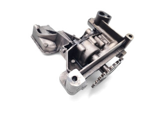 Рулевая рейка  Масляный насос 8431281021   Peugeot 407  -  года