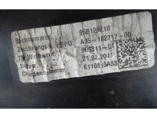 Интеркулер 8K0145805E Porsche Macan