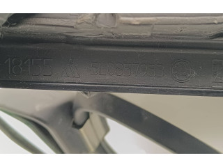 Зеркало электрическое Skoda Yeti (5L) 2009 - 2017 года