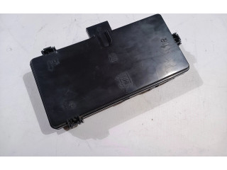 Блок предохранителей  L1MT-14D088-MF   Ford Explorer VI    