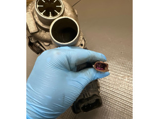 Turbodmychadlo Турбина 057145721Q Audi Q7 4L