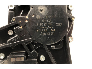 Поршень Двигатель стеклоочистителя заднего стекла 0390201599 Mitsubishi Colt