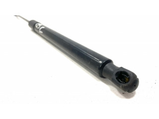 Амортизатор задней крышки