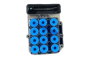 Блок АБС 30714956   Volvo  XC90  2003 - 2006 года