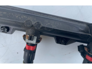 Топливная рампа 03E133319E, 03E133320A Skoda Fabia Mk2 (5J) для двигателя CGPA