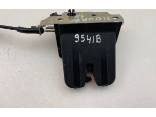 Zámek zadních dveří 5N827506   Volkswagen Tiguan Allspace 2018