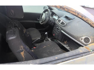 Модуль управления BSM 8200674661   Renault Clio III    