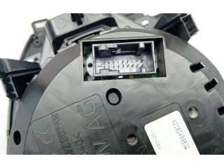 Панель приборов 5G0920871A Volkswagen Golf VII