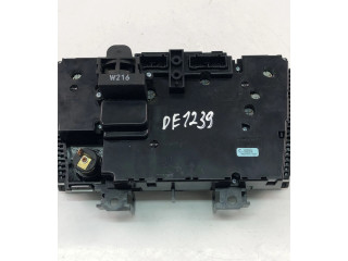 Блок управления климат-контролем 8682930 Volvo S60