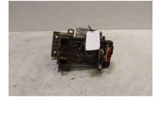 Блок предохранителей 82201FJ110   Subaru Forester SJ    