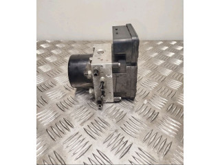 Блок АБС    Volvo  C30  2010 - 2013 года