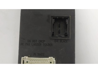 Блок управления 8201013757, CENTRALITACIERRE   Dacia Logan I