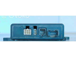 Радио/ проигрыватель CD/DVD / навигация