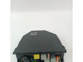 Pojistková skříňka A2129006012, A2129015304 Mercedes-Benz E A207 2011