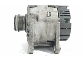 Генератор    Volkswagen PASSAT      