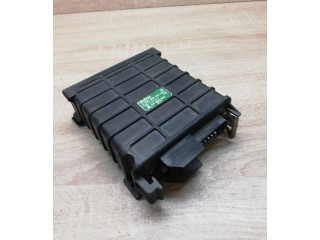 Řídící jednotka 811906264, 0280800104 Audi 80 90 B3 1986