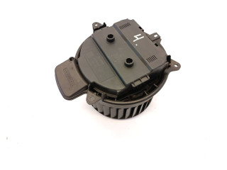 Вентилятор печки    4H2820021B   Audi A7 S7 4G