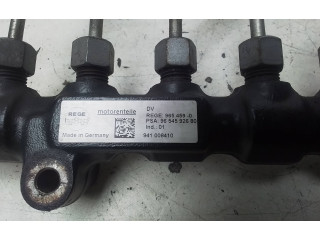 Топливная рампа 9654590, 941008410 Citroen C4 Grand Picasso