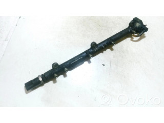 Магистральная трубка топлива