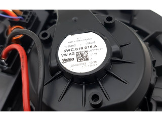 Вентилятор печки 5WC819015A Volkswagen Golf VIII