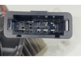 Вентилятор печки 6Q1819015G Skoda Fabia Mk1 (6Y)