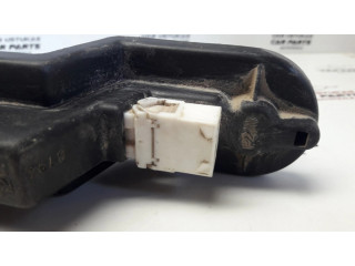 Деталь заднего фонаря