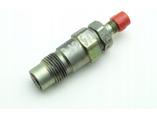 Форсунка Nissan Vanette