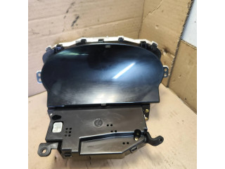 Панель приборов 838005C630 Toyota Yaris Verso