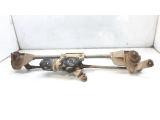 Моторчик стеклоочистителя 28800EB400 Nissan NP300