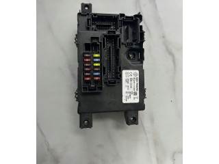 Блок предохранителей 00517954290 Fiat Grande Punto