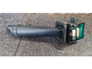 Ручка стеклоочистителей 8691545 Volvo V70