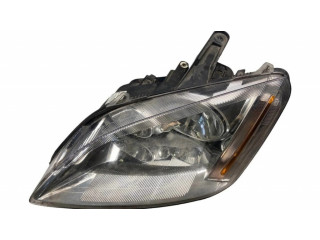 Передняя фара