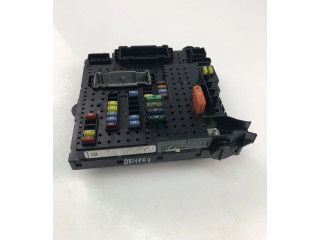 Блок монтирования реле 30728512    Volvo XC90   