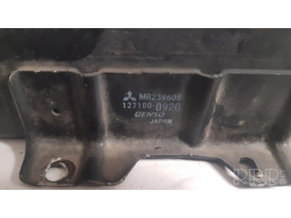 Интеркулер 1271000920, MR239608 Mitsubishi Pajero Sport I 2.5