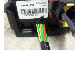 Блок предохранителей     Peugeot 2008 I    