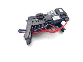 Pojistková skříňka 13800159 Volvo V60 2012