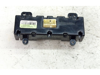 Блок управления климат-контролем DA8T-19980-CA   Ford Flex